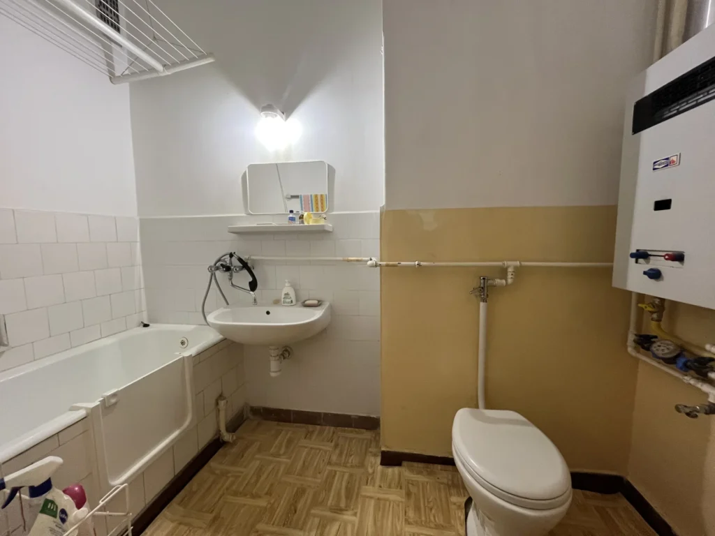 Eladó Debrecen, Libakerti társasházi lakás 3 szoba